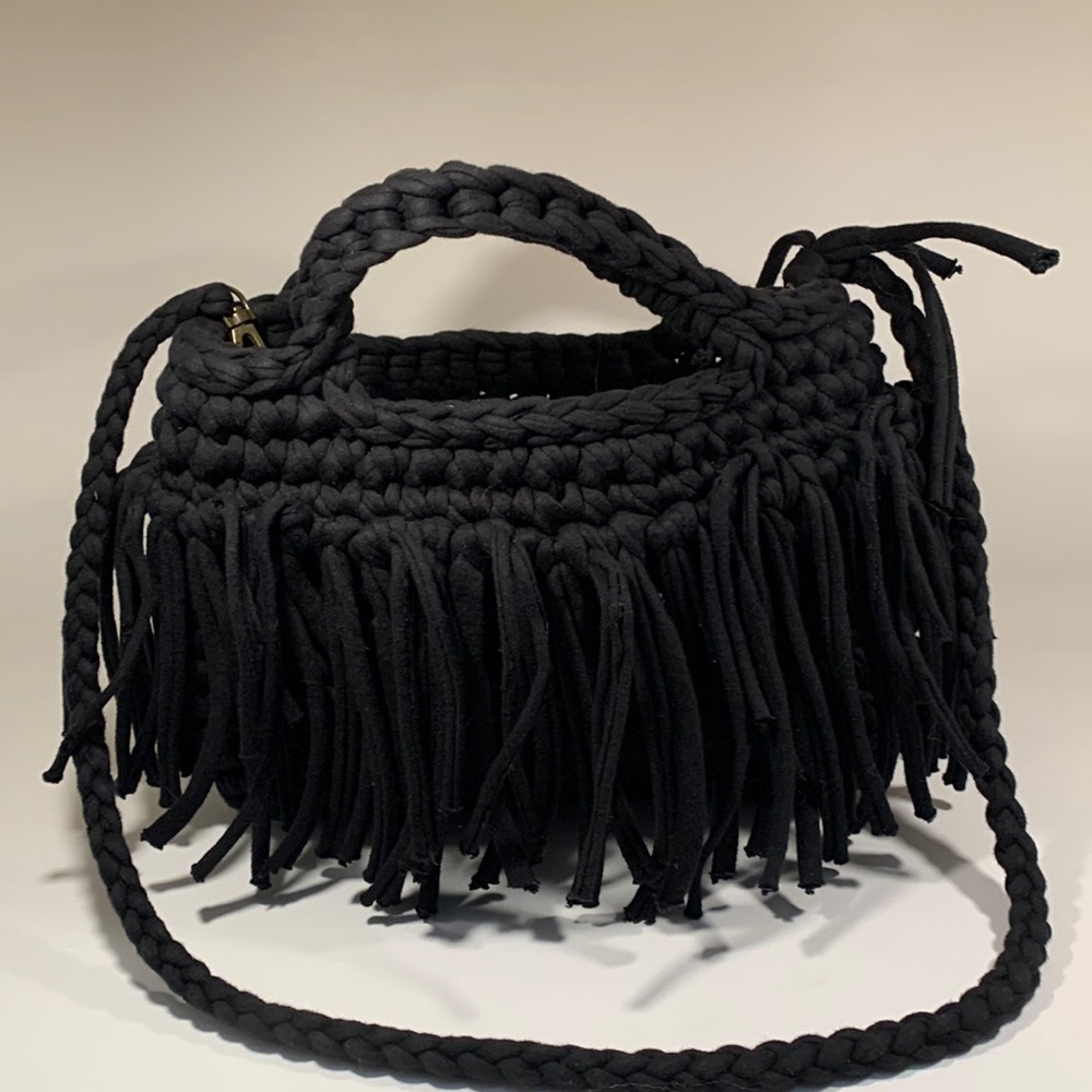 Black Yarn Knotted Knit Shoulder Clutch Bag removable shoulder strap